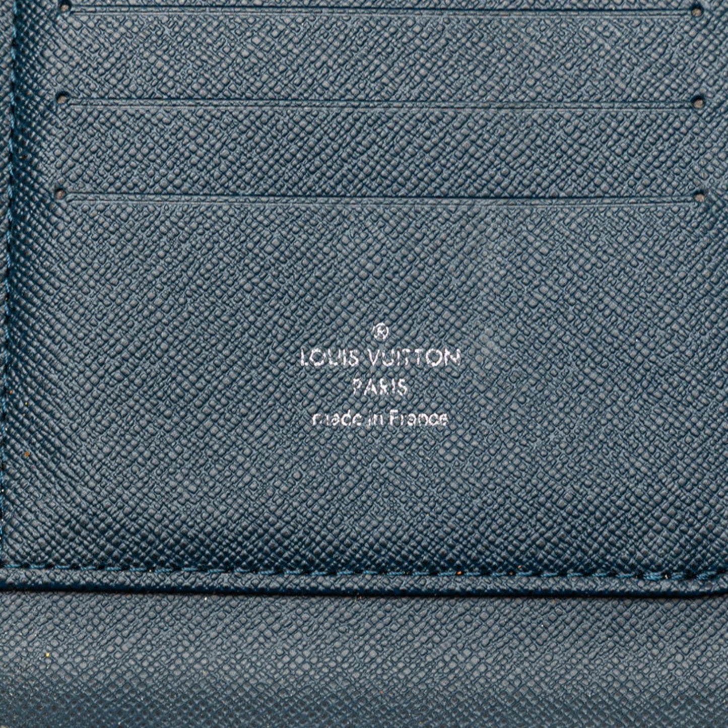 Louis Vuitton Taiga Organizer Atoll Long Wallet M30653 Ocean Navy Leather