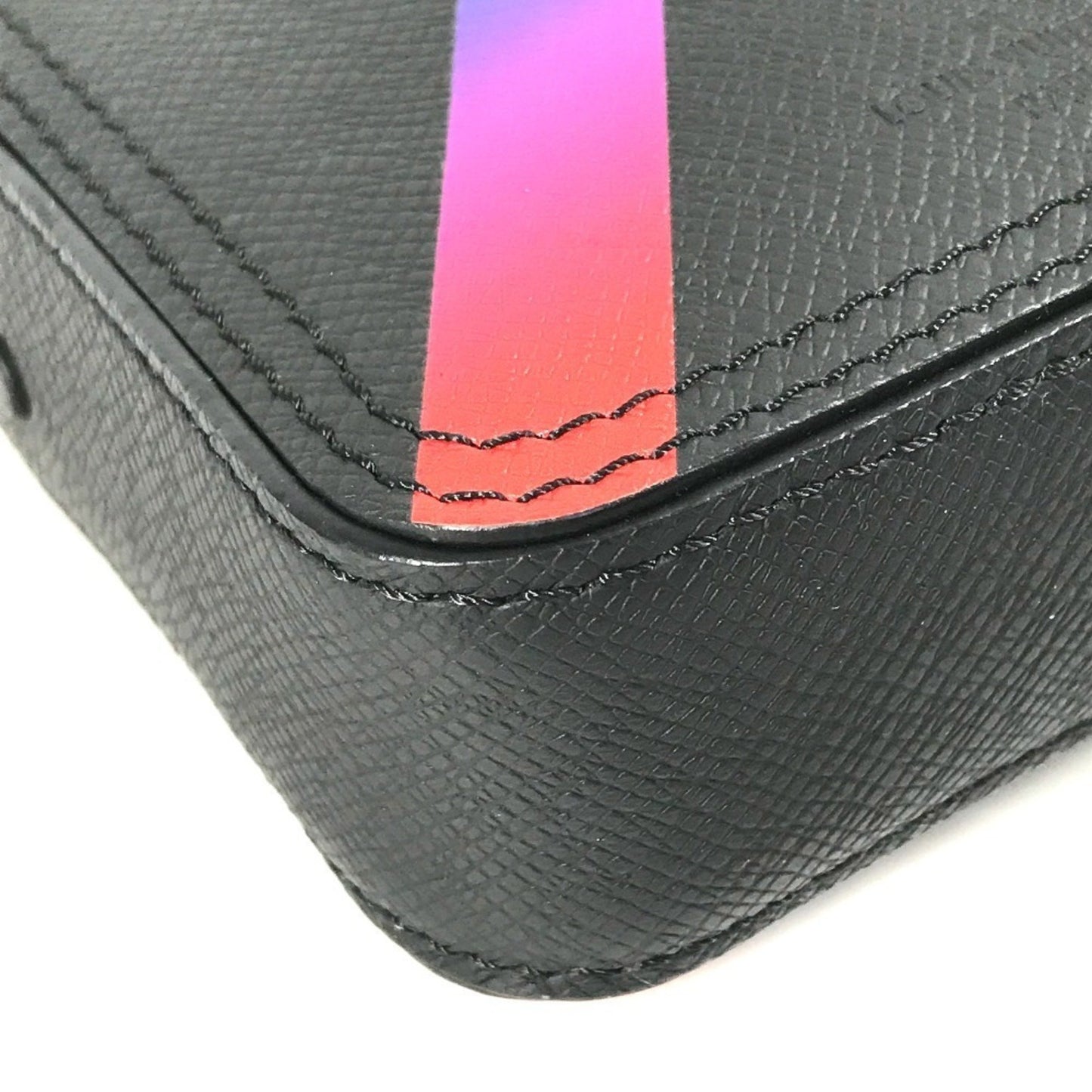 Louis Vuitton M30332 Taiga Rainbow Danube Messenger Pochette Shoulder Bag In Leather