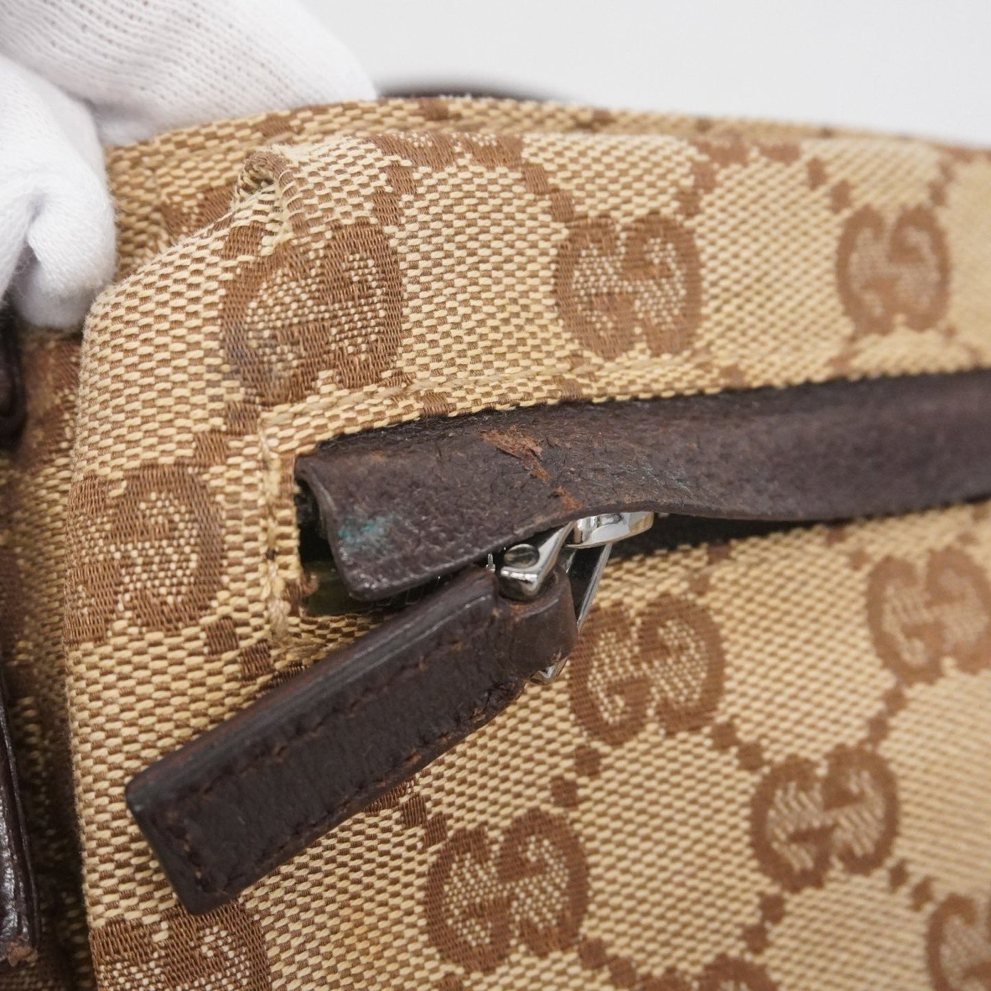 Gucci Gg Canvas Waist Bag 28566 Brown