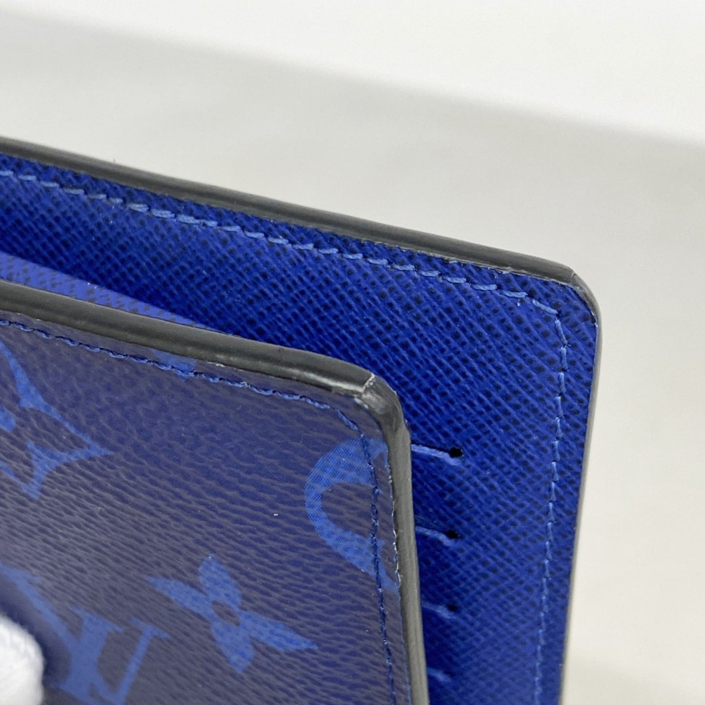 Louis Vuitton Taiga Rama Portefeuille Brazza Long Wallet M30297 Cobalt