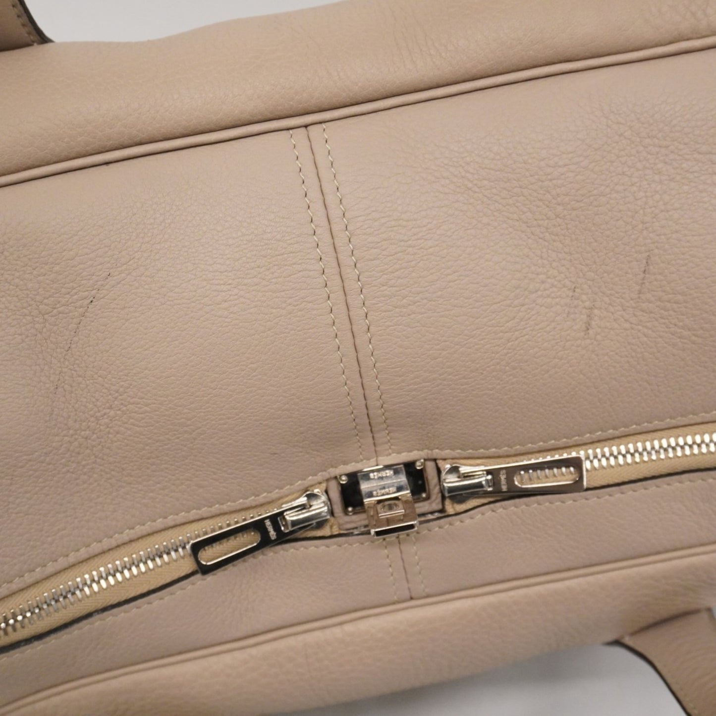 Hermes Herms Victoria 50 Boston Bag In Taurillon Clemence Trench Leather