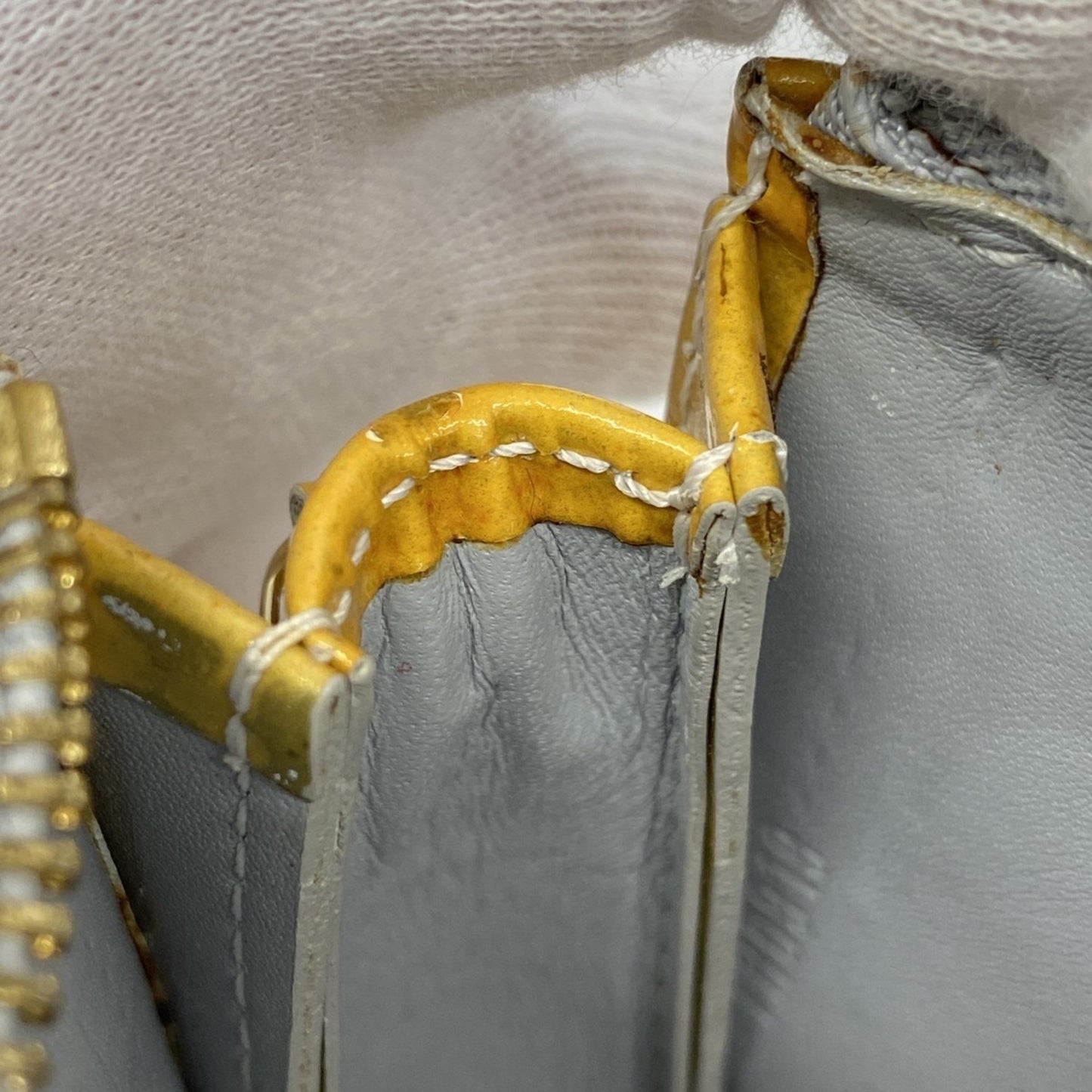 Louis Vuitton Vernis Lexington Pouch M91056