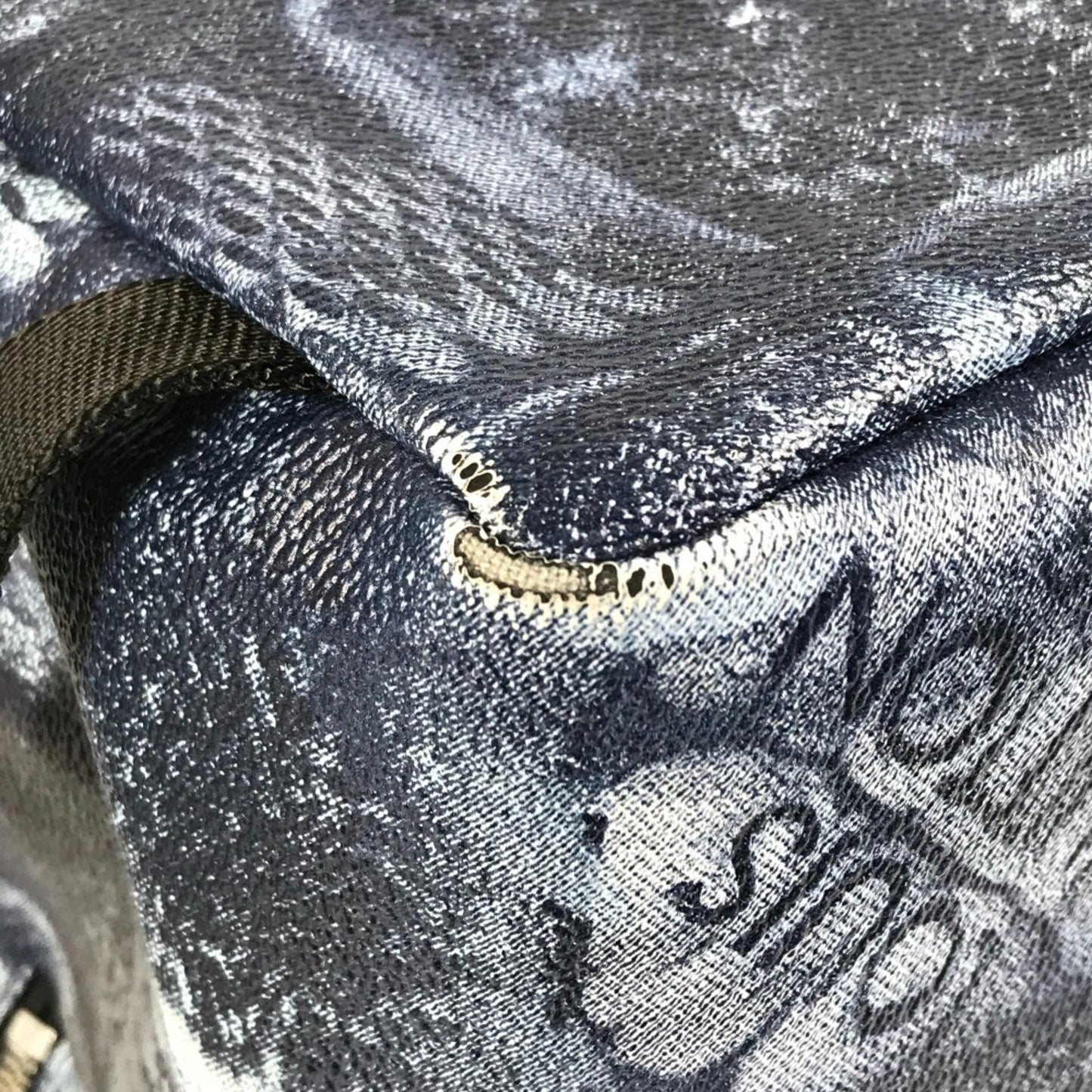 Louis Vuitton N50060 Damier Salt Discovery Backpack Pm