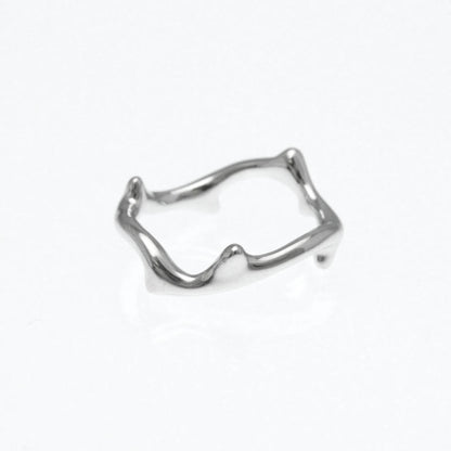 Christian Dior Bois De Rose Ring White Gold (18K) Fashion No Stone Band Ring Silver