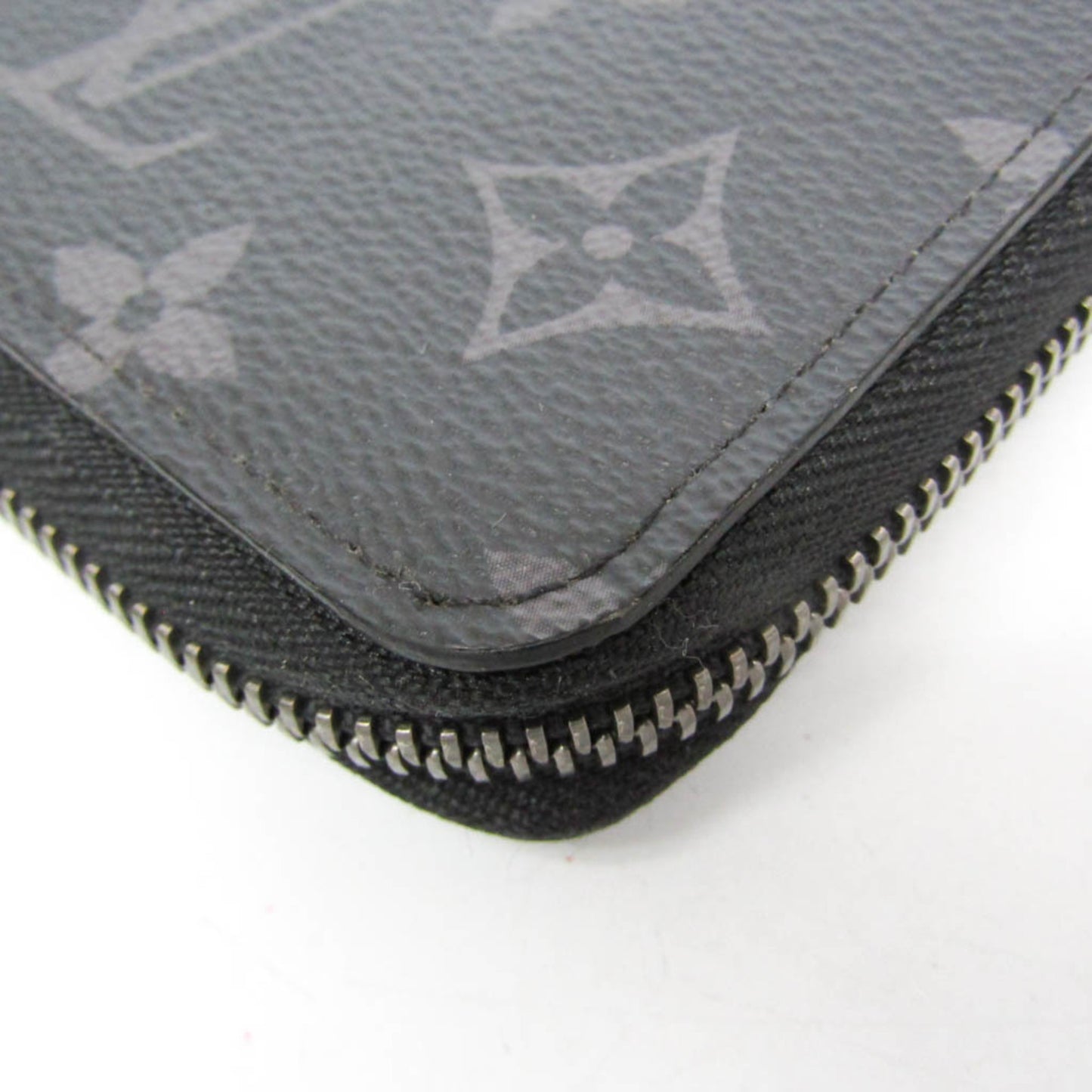 Louis Vuitton Monogram Eclipse Zippy Dragonne M80994