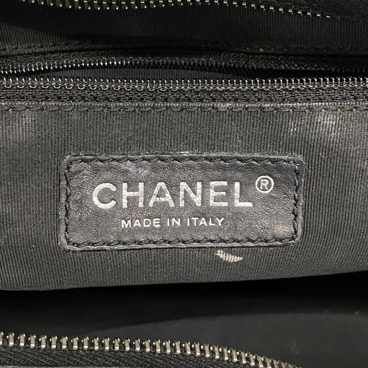 Chanel Handbag V-Stitch Leather Black