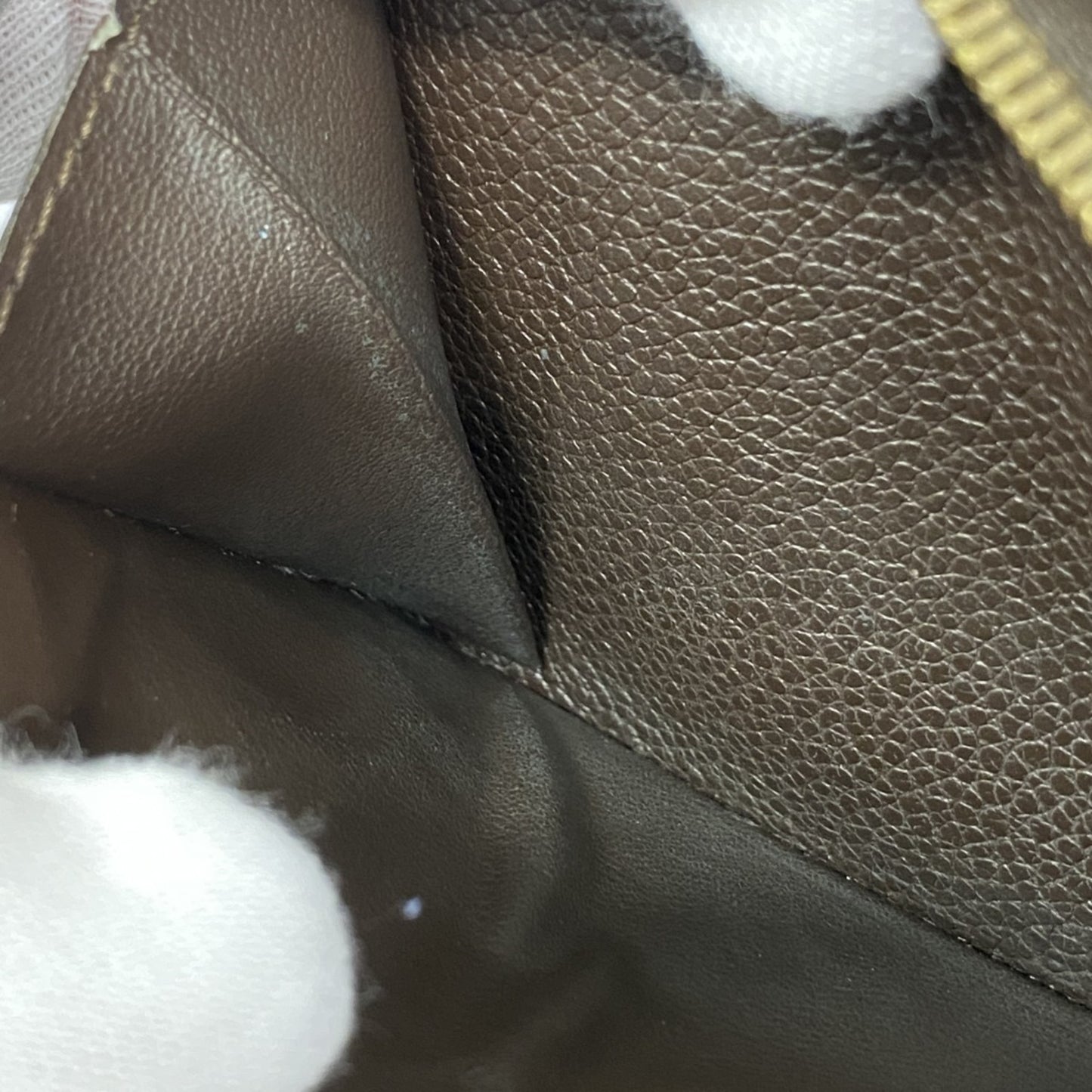 Louis Vuitton Monogram Empreinte Portefeuille Curieuse Tri-Fold Wallet M60543