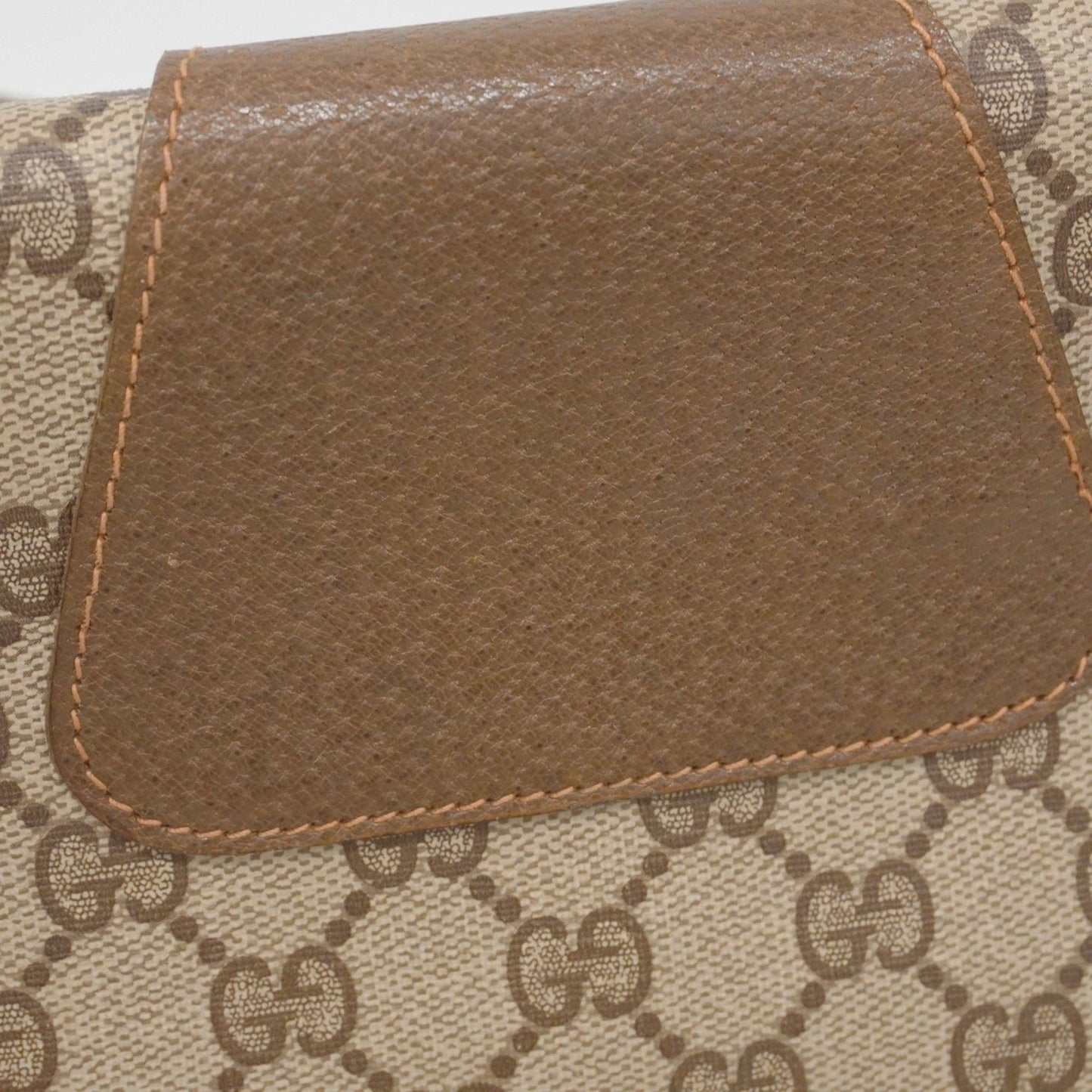 Gucci Gg Supreme Sherry Line Clutch Bag 89 01 031 Brown