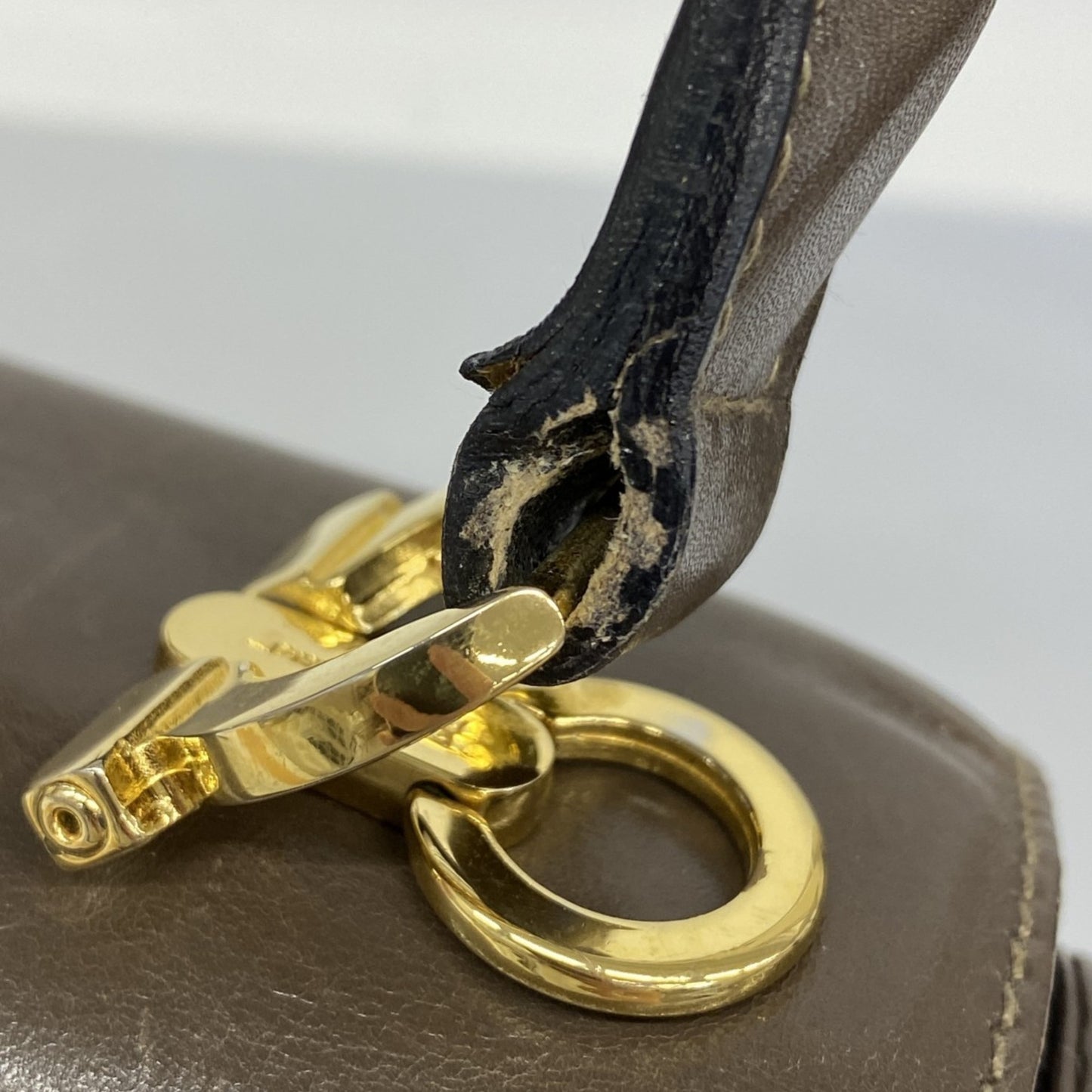 Salvatore Ferragamo Gancini Leather Handbag Brown