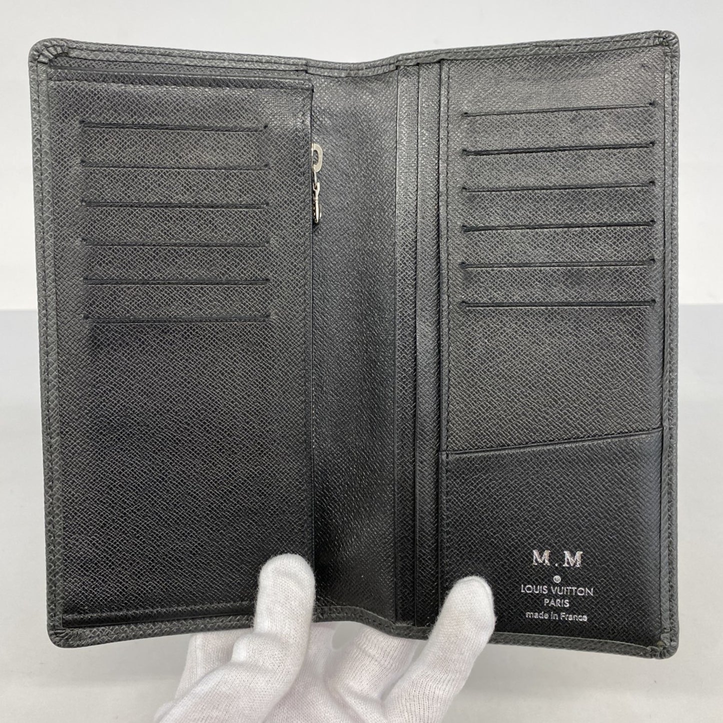 Louis Vuitton Taiga Portefeuille Brazza Long Wallet M32572 Ardoise