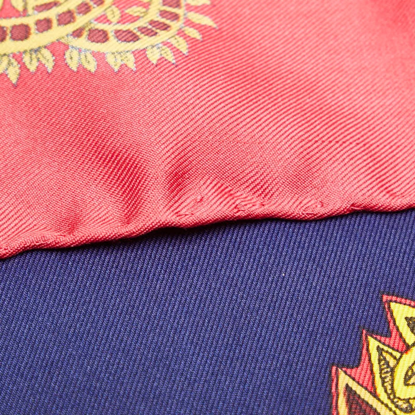Hermes Carre 90 Le Paradis Du Roy King'S Paradise Scarf Muffler Red Multicolor