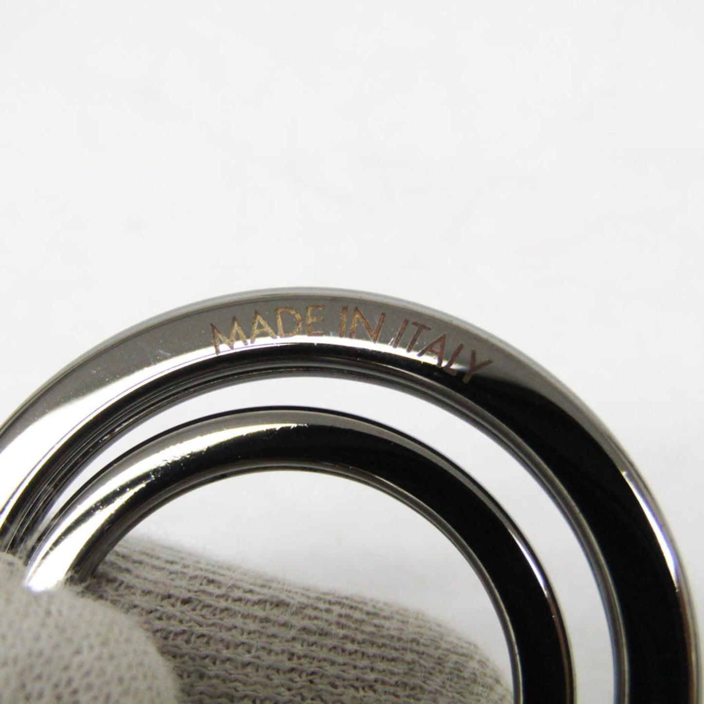 Louis Vuitton Monogram Eclipse Lv Harlow Key Ring M68853 Keyring