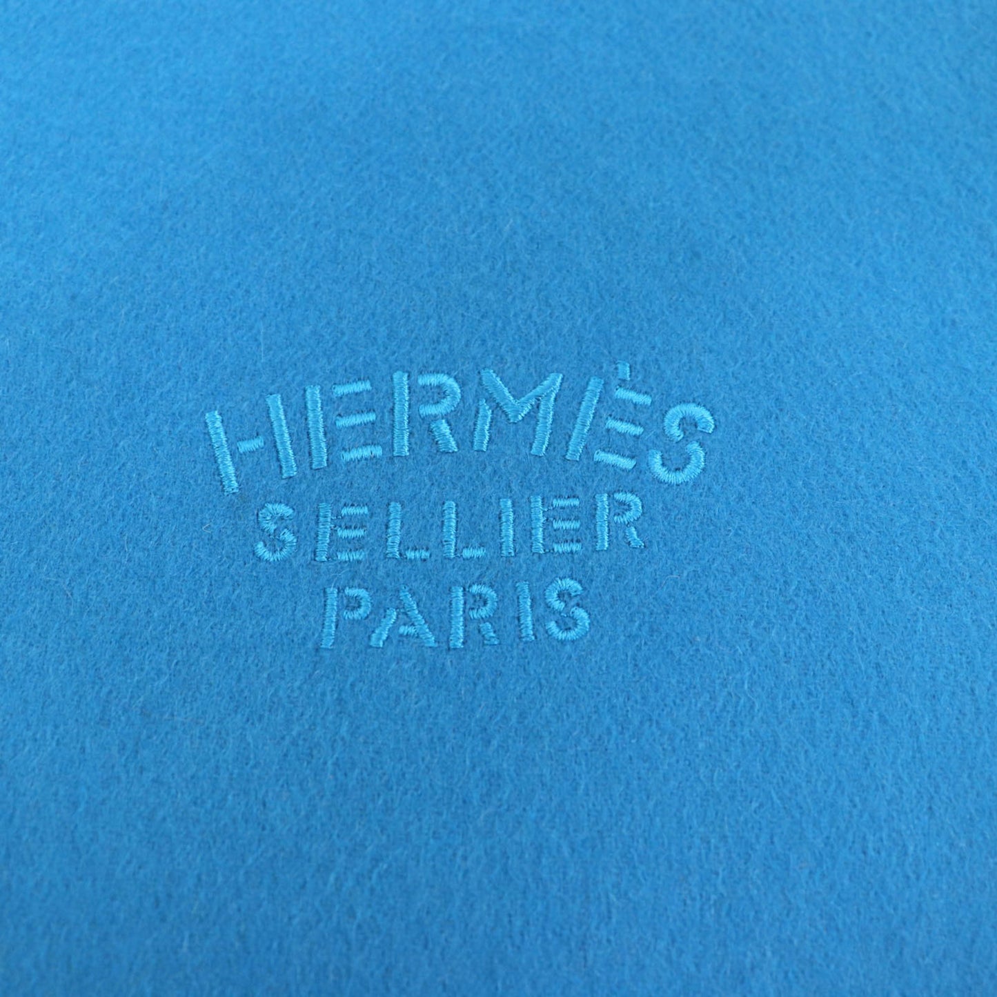 Hermes 100% Cashmere Large Stole/Shawl/Scarf With Embroidered Logo And Fringe