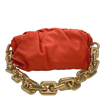 Bottega Veneta The Chain Pouch In Orange Calfskin Leather.