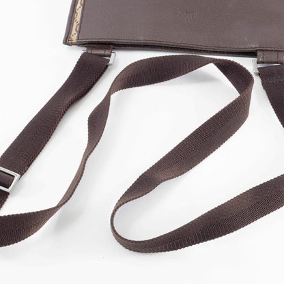 Gucci Gg Canvas Shoulder Bag In Brown