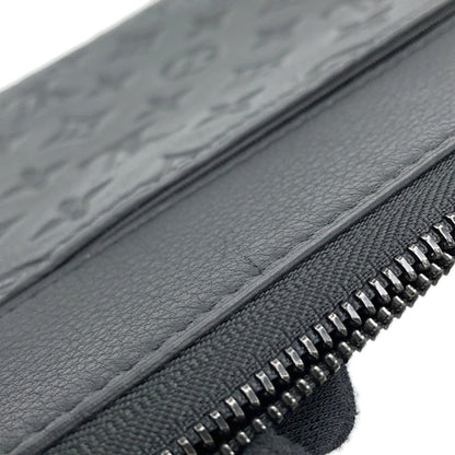 Louis Vuitton Clutch Bag Monogram Shadow Pochette Voyage Souple M82545 Louis Vuitton Black