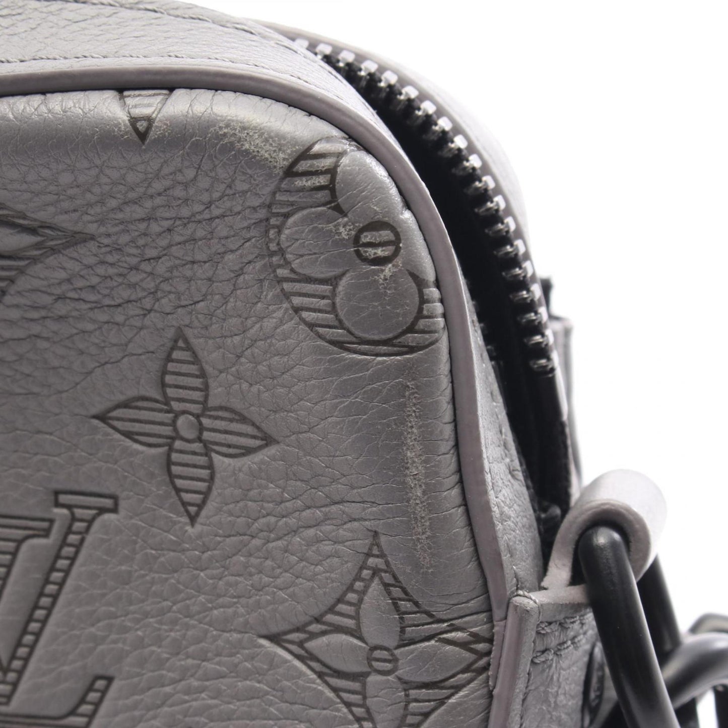 Louis Vuitton Trio Messenger Shoulder Bag In Monogram Shadow Leather