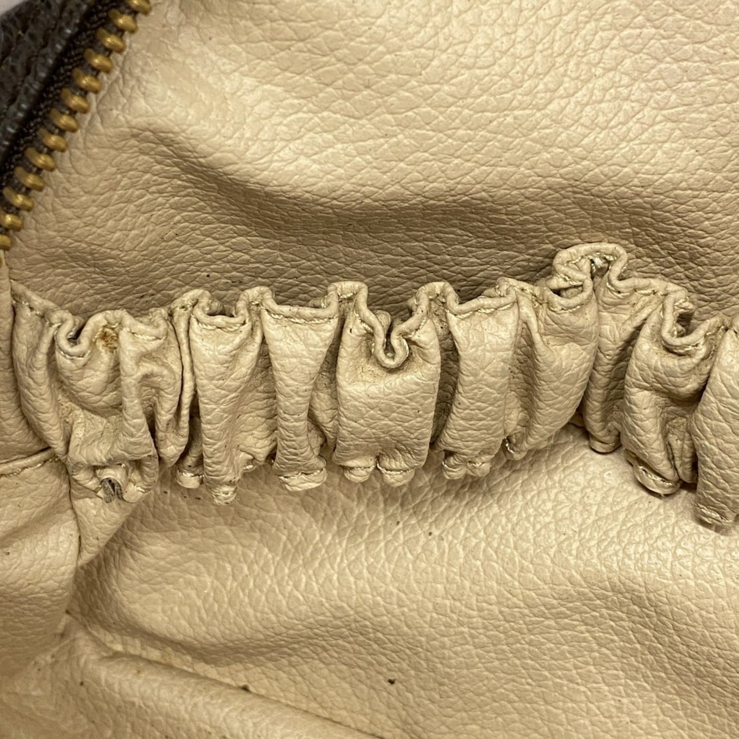 Louis Vuitton Monogram True Toilet 23 Pouch M47524 Brown