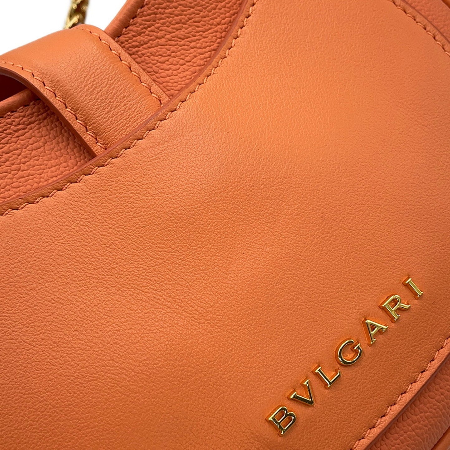 Bvlgari Serpenti Ellipse Handbag In Calfskin Leather