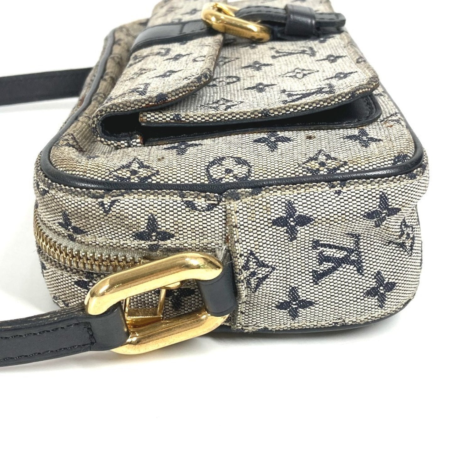 Louis Vuitton M92217 Monogram Mini Juliette Pochette Shoulder Bag In Canvas