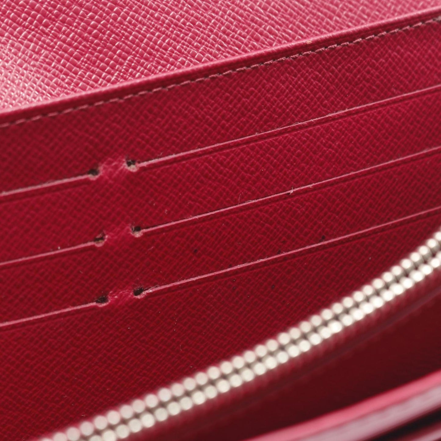 Louis Vuitton Sarah Portefeuille Bi-Fold Long Wallet In Epi Leather