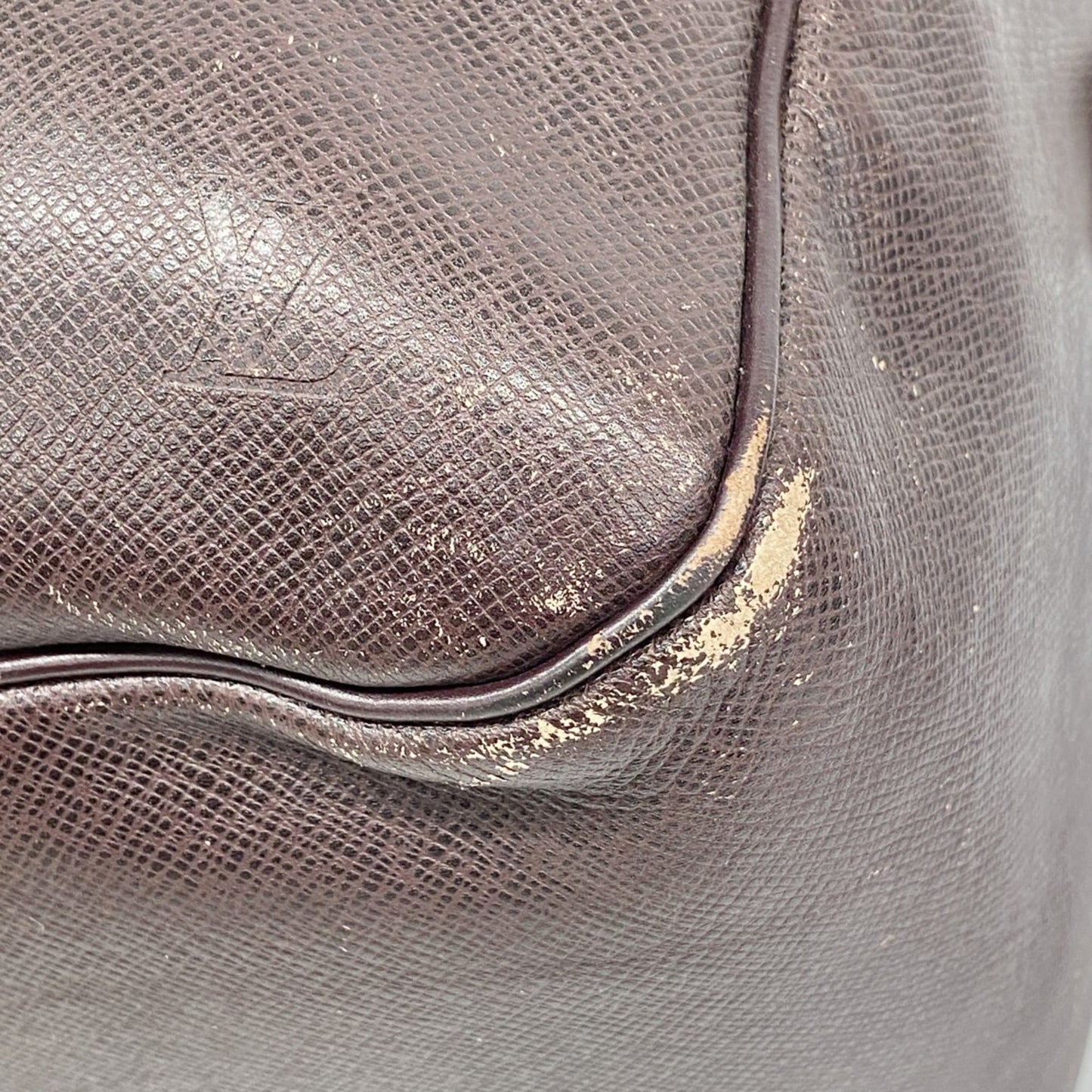 Louis Vuitton Taiga Kendall Pm Boston Bag M30126