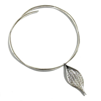 Tiffany Mesh Leaf Pendant Necklace Choker