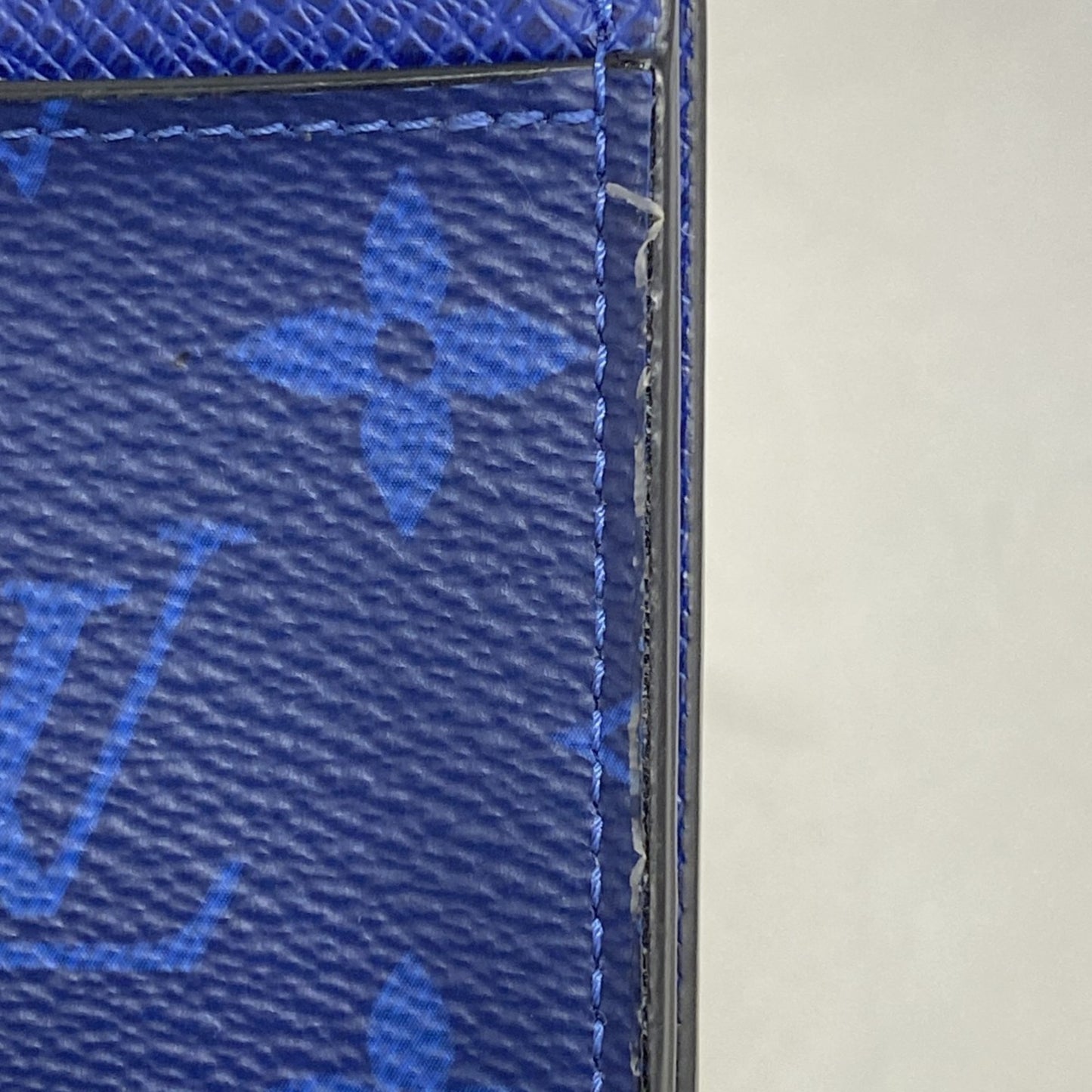 Louis Vuitton Taigarama Coin Card Holder M30270 Cobalt