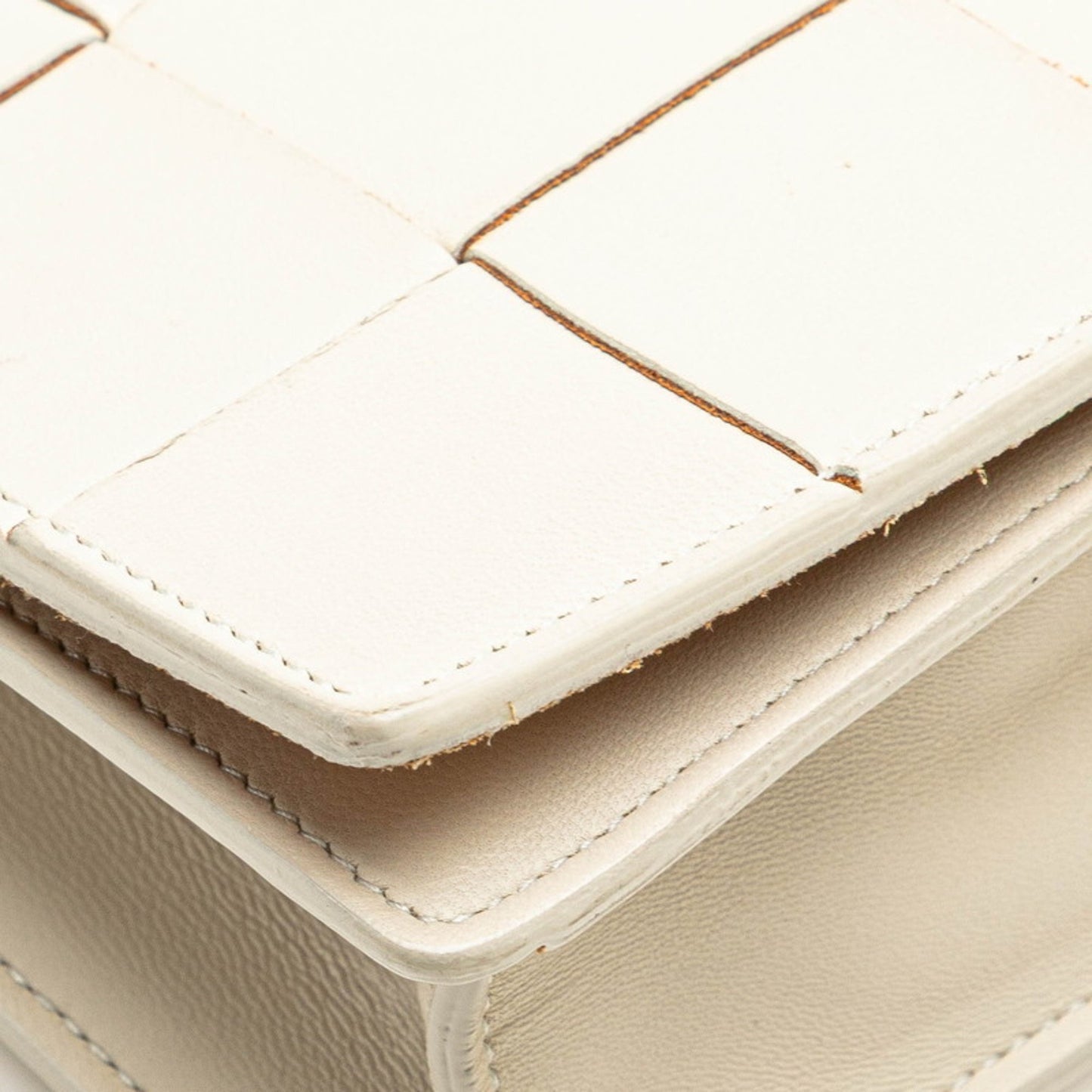 Bottega Veneta Maxi Intrecciato Cassette Crossbody Shoulder Bag 574051 Off-White Leather