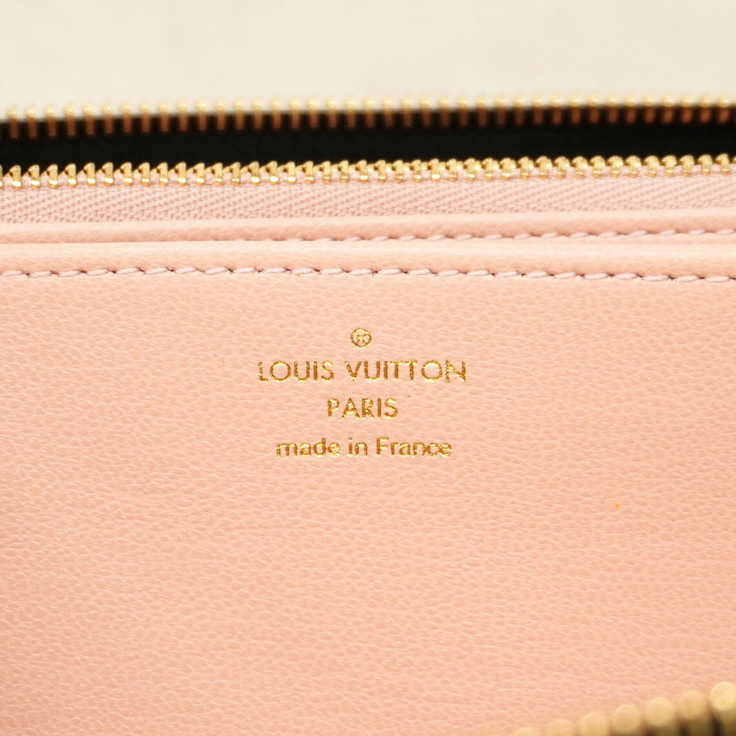 Louis Vuitton Monogram Embossed Zippy Wallet M12152 Black/Pink