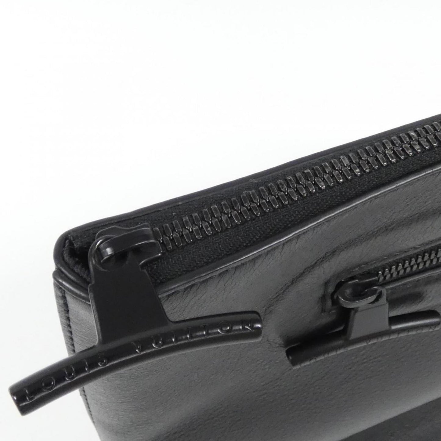 Pochette Leather - Louis Vuitton Handbag