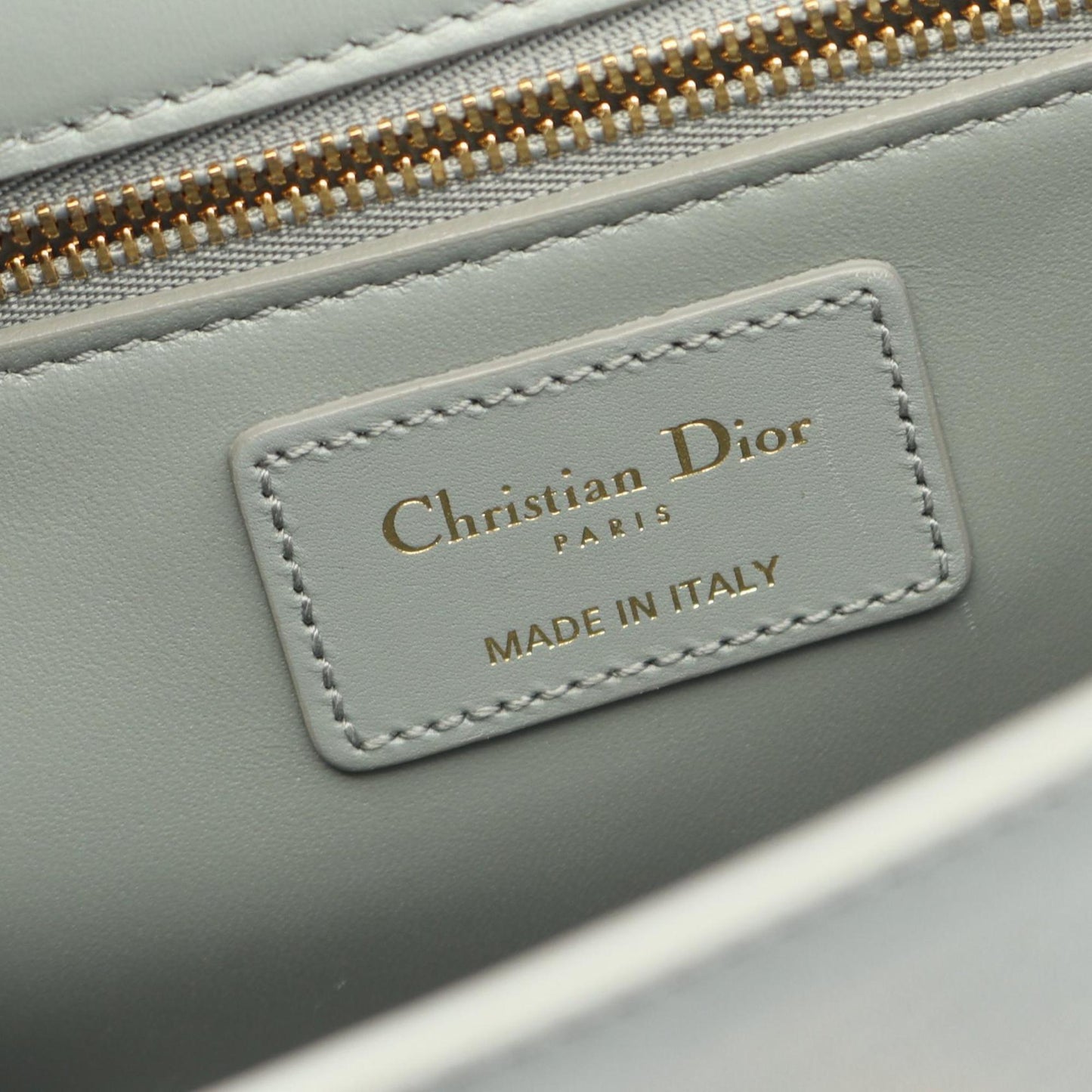 Christian Dior Dior 30 Montaigne Shoulder Bag
