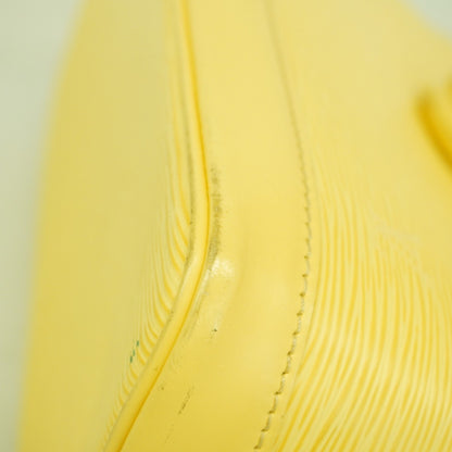 Louis Vuitton Epi Alma Handbag M5214A Vanilla