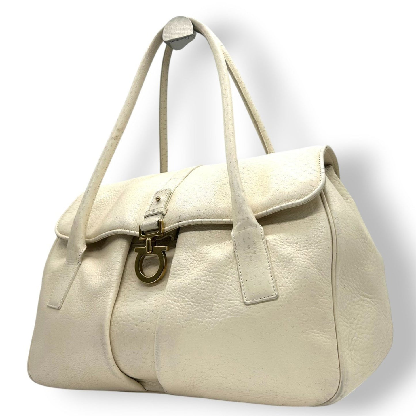 Salvatore Ferragamo Gancini Leather Tote Bag In White With Gold Hardware