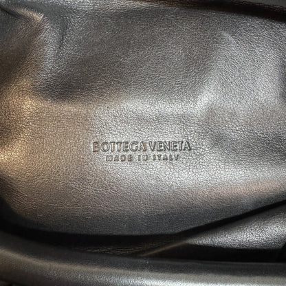 Bottegaveneta Bottega Veneta Pouch Shoulder Bag Black