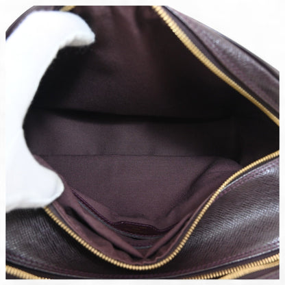 Louis Vuitton Taiga Reporter Shoulder Bag