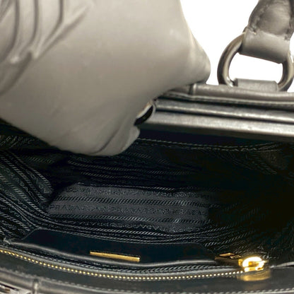 Prada Prada Logo Gold Hardware Leather Genuine Clasp Handbag Tote Bag Boston Black 006-3