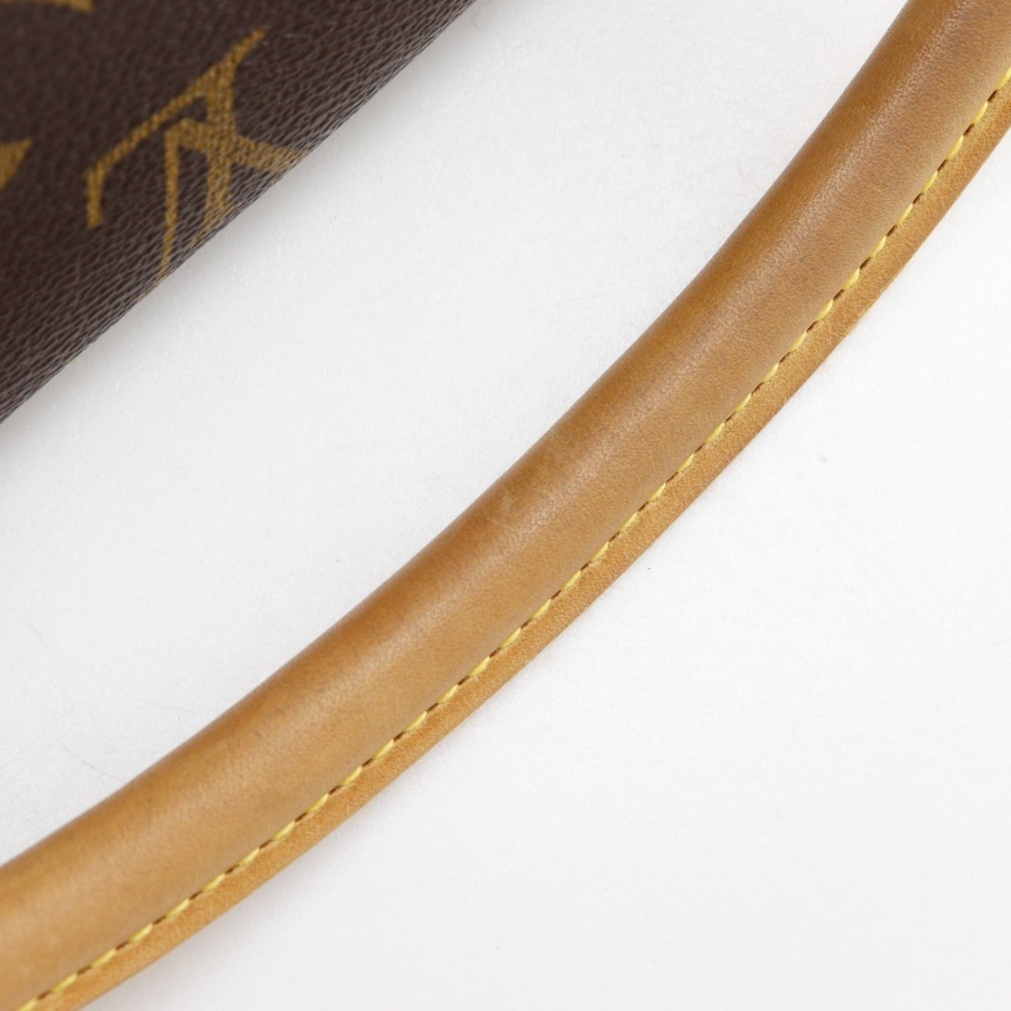 Canvas - Louis Vuitton Shoulder Bag Monogram