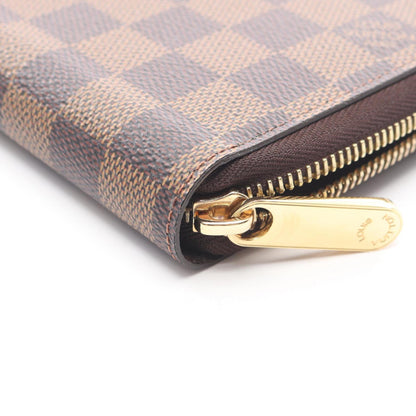 Louis Vuitton Zippy Wallet