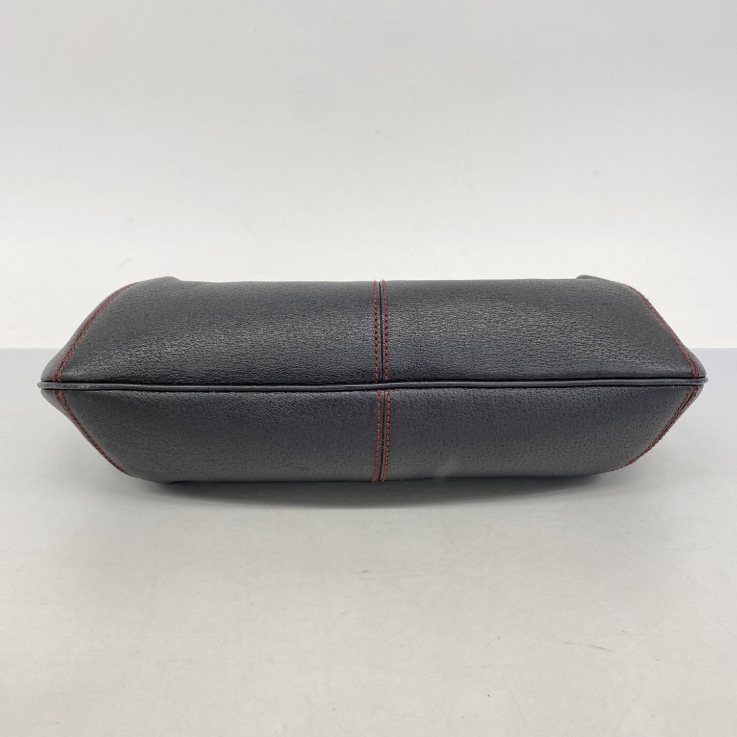 Salvatore Ferragamo Handbag In Black Leather