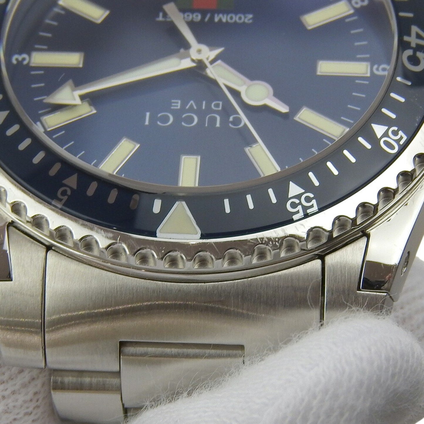 Gucci Dive 200M Date 136 3 Ya136311 Blue Dial Stainless Steel Quartz Watch 40Mm