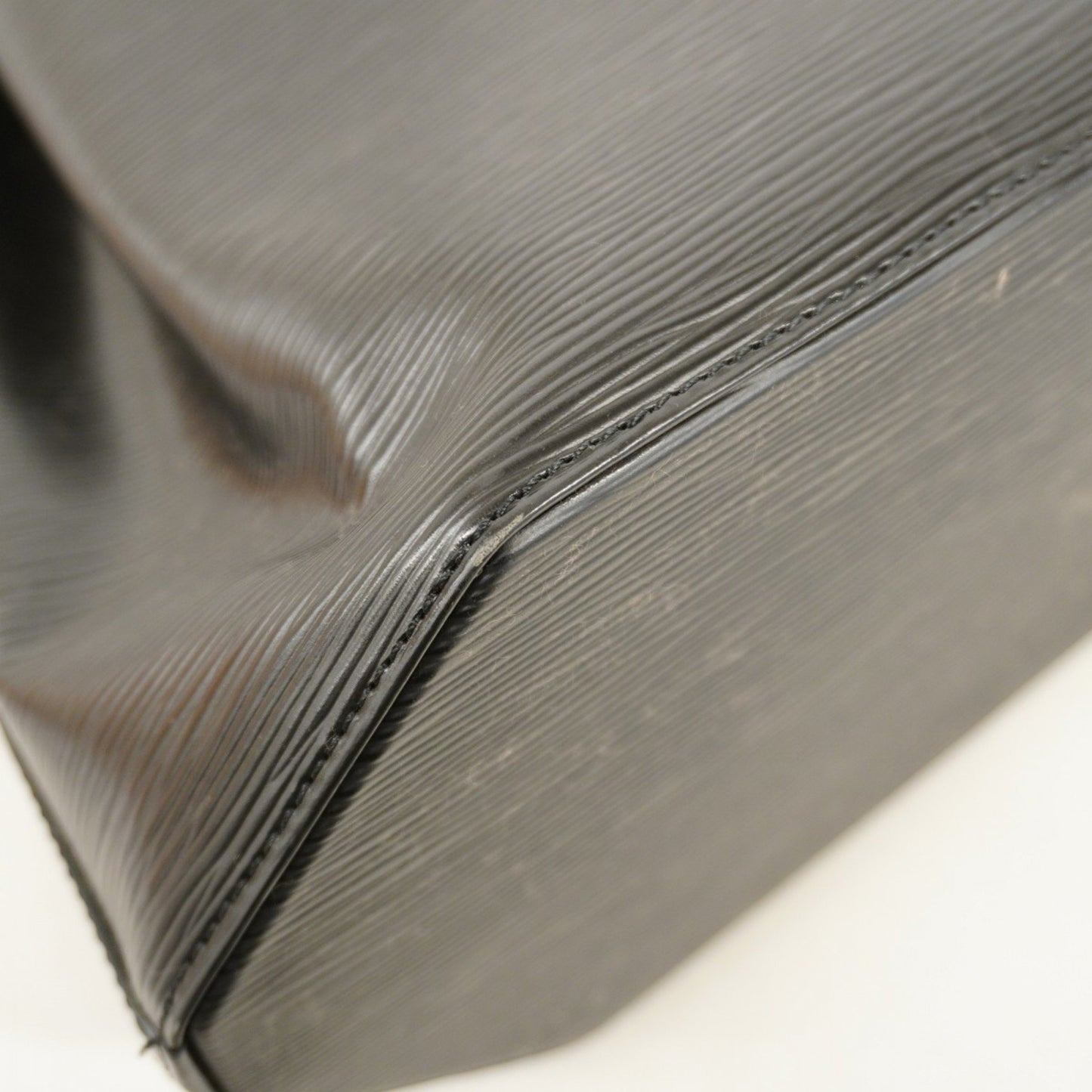 Louis Vuitton Epi Sac De Paul Gm Shoulder Bag M80155 Noir