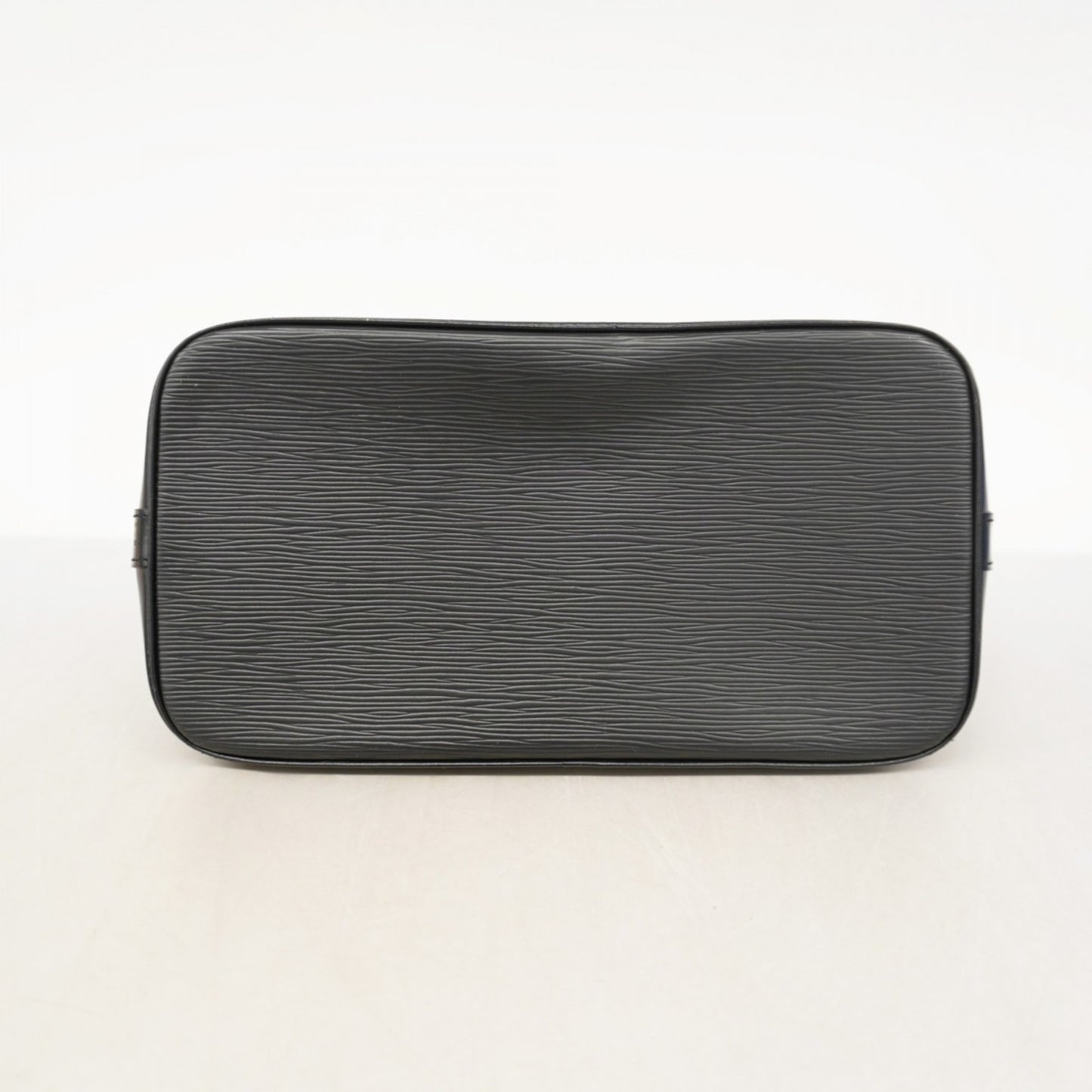 Louis Vuitton Epi Alma Handbag M52142 Noir