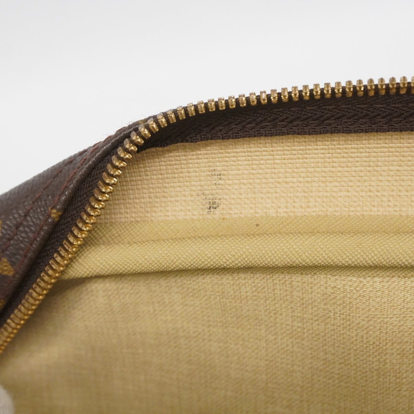 Louis Vuitton Monogram Deauville Handbag M47270 Brown