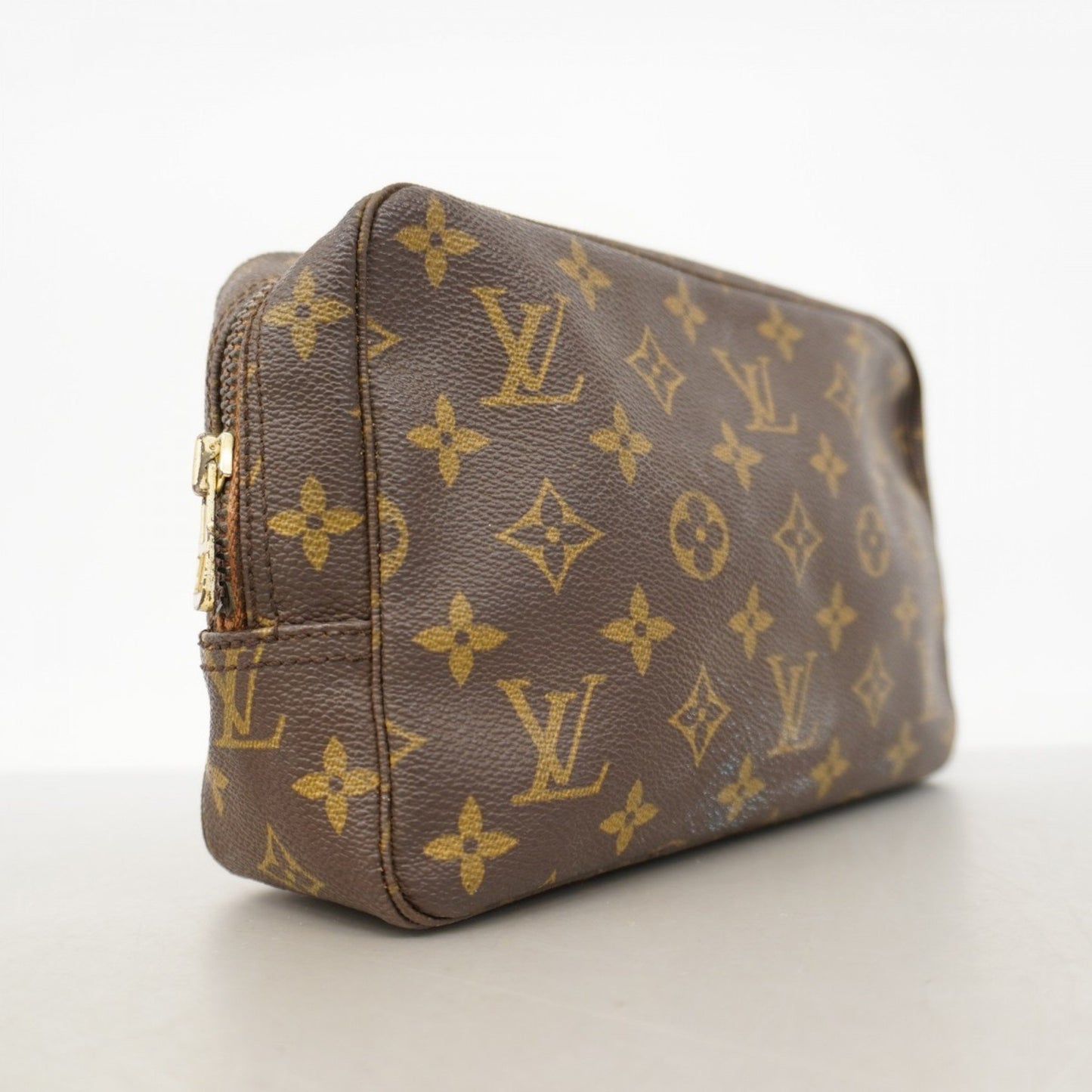 Louis Vuitton Monogram True Toilet 23 Pouch