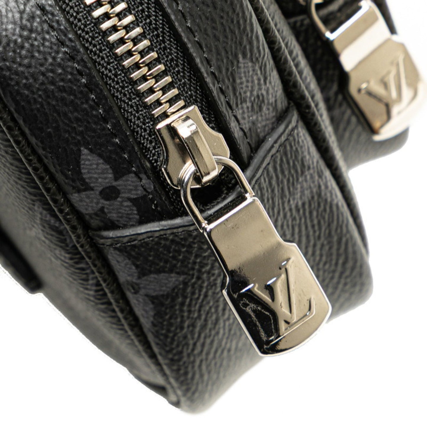 Louis Vuitton Monogram Eclipse Taiga Rama Outdoor Pochette M30755 Noir Black Leather