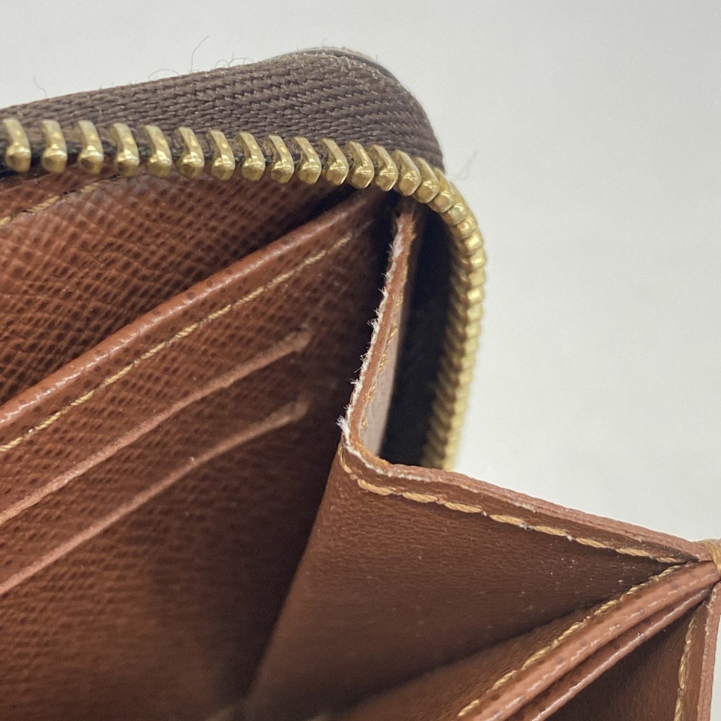 Louis Vuitton Monogram Zippy Coin Purse M60067 Brown