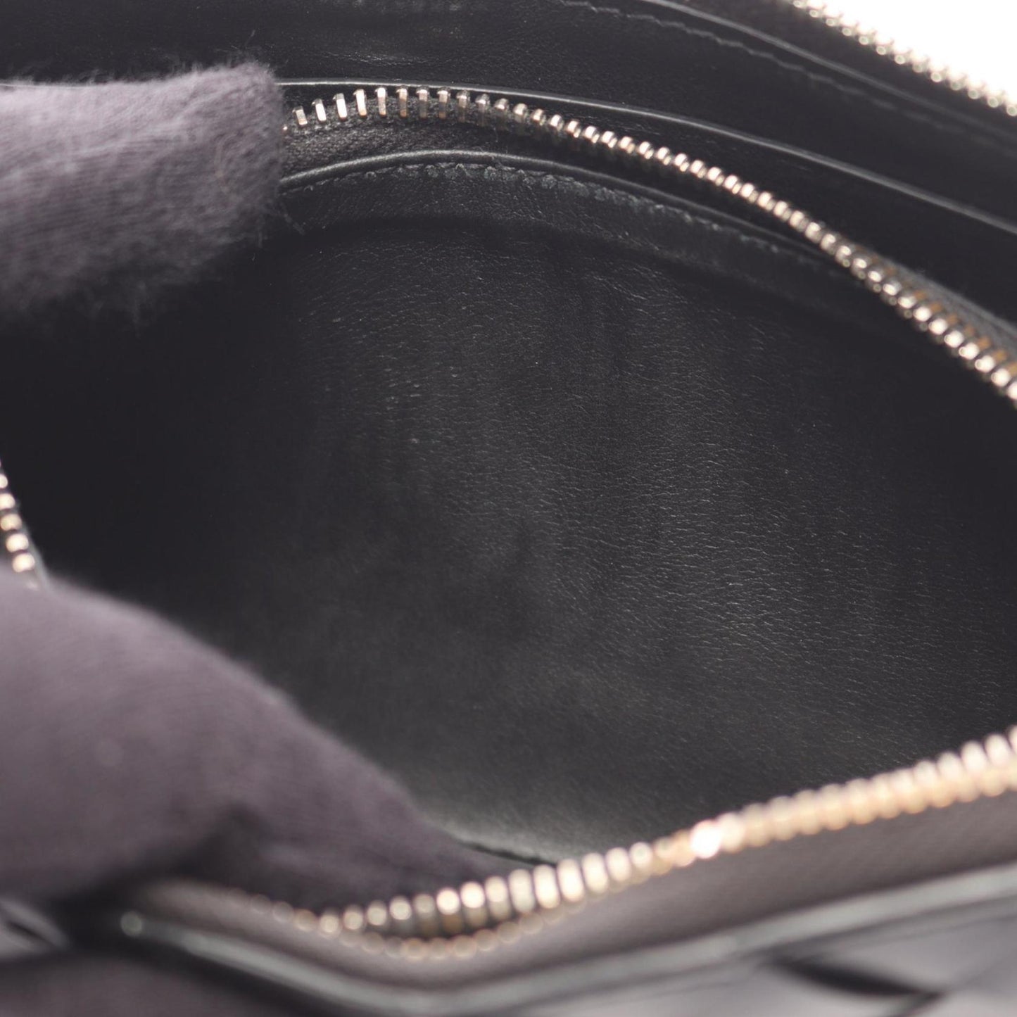 Bottega Veneta Intrecciato Round Long Wallet