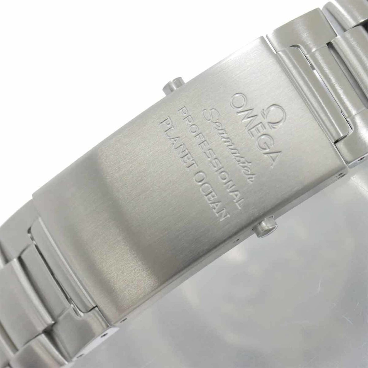 Omega Seamaster Planet Ocean 2200 50 Men'S Watch With Date Display