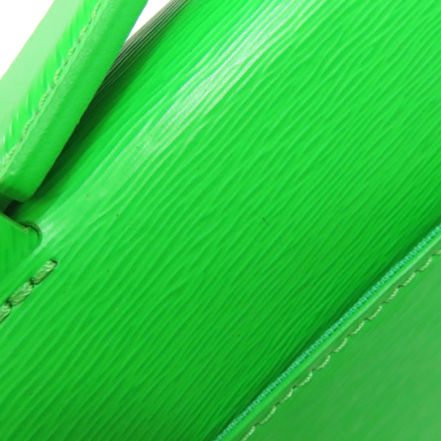 Louis Vuitton M23173 Monceau Distorted Handbag In Epi Leather